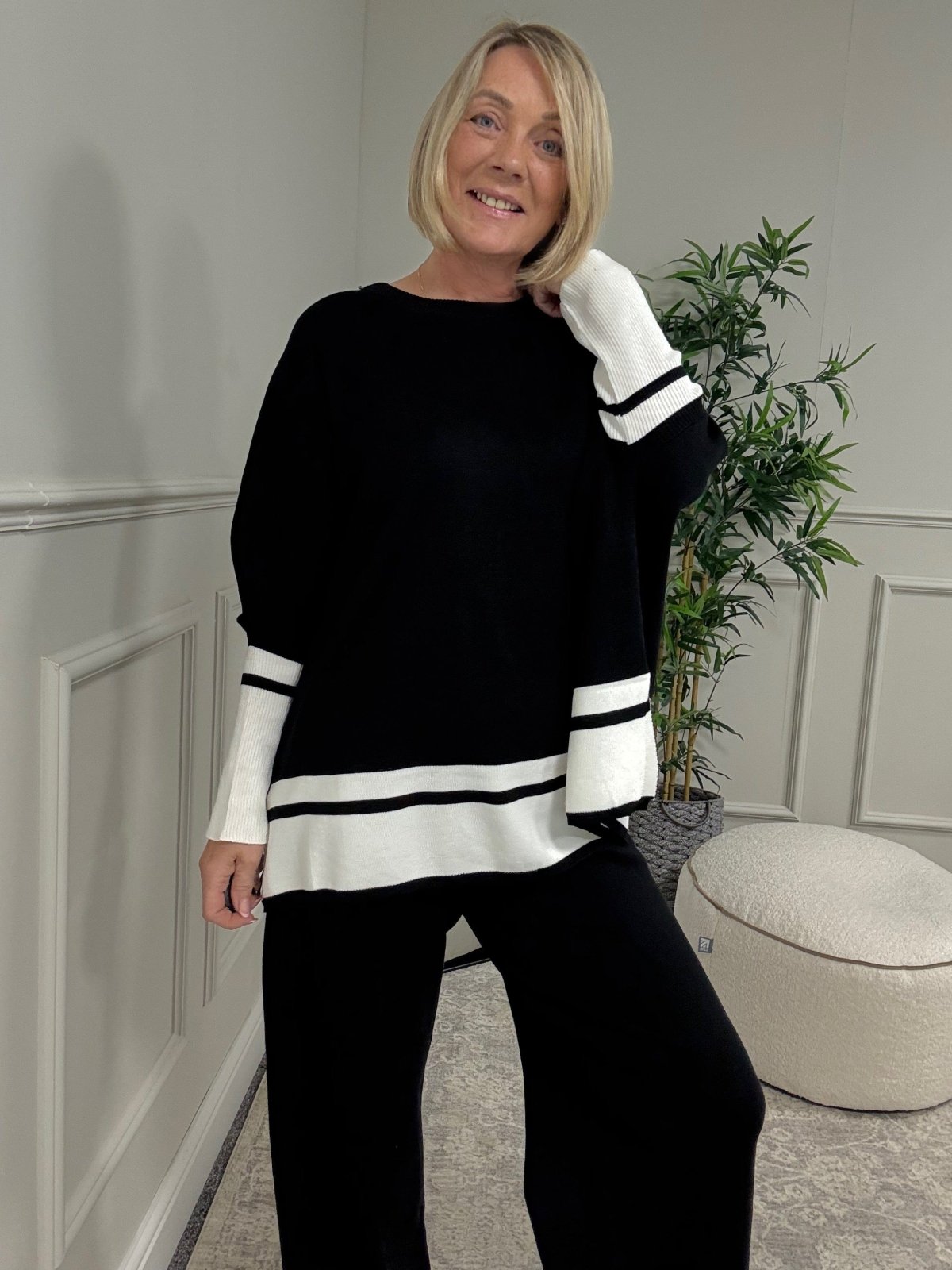 Noelle Oversized Two - Piece Lounge Set 10 - 20 Black - Susie's Boutique - | Women's Fashion Online