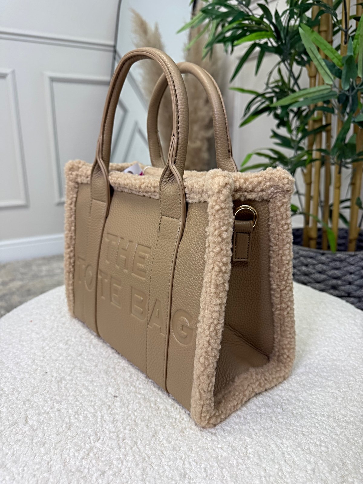 The Teddy Trim Tote Bag ( 6 colours ) - Susie's Boutique - | Women's Fashion Online