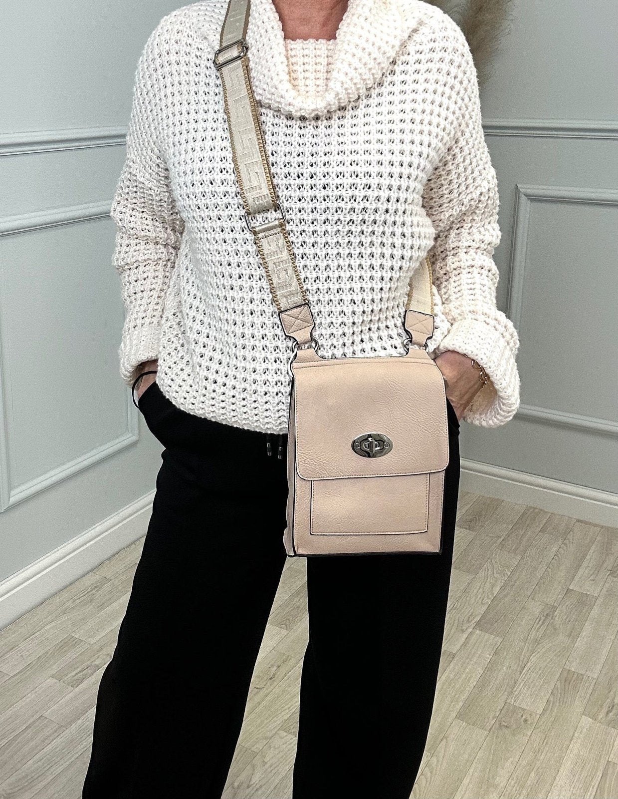 Small Lilly Messenger Crossbody Bag Beige - Susie's Boutique - | Women's Fashion Online