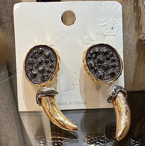 Gold Fang Drop Earrings - Susie's Boutique - | Women's Fashion Online