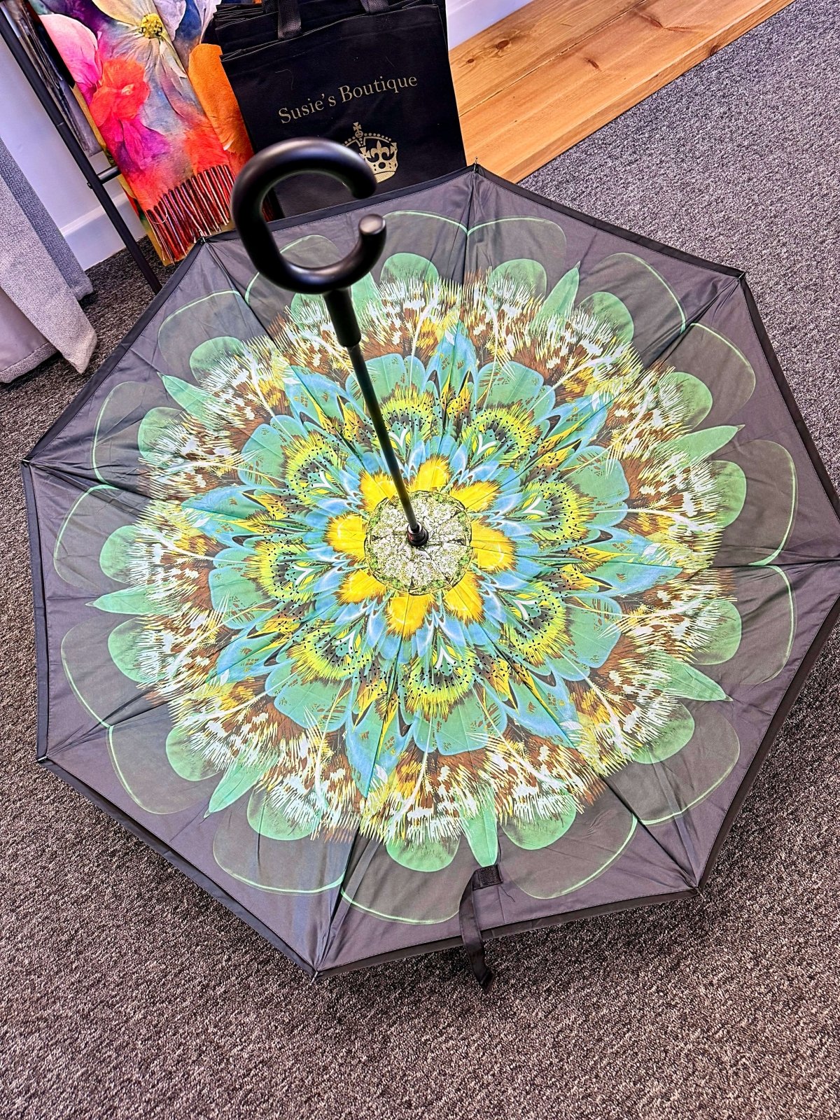 Green Bloom Upside Down Umbrella - Susie's Boutique - | Women's Fashion Online