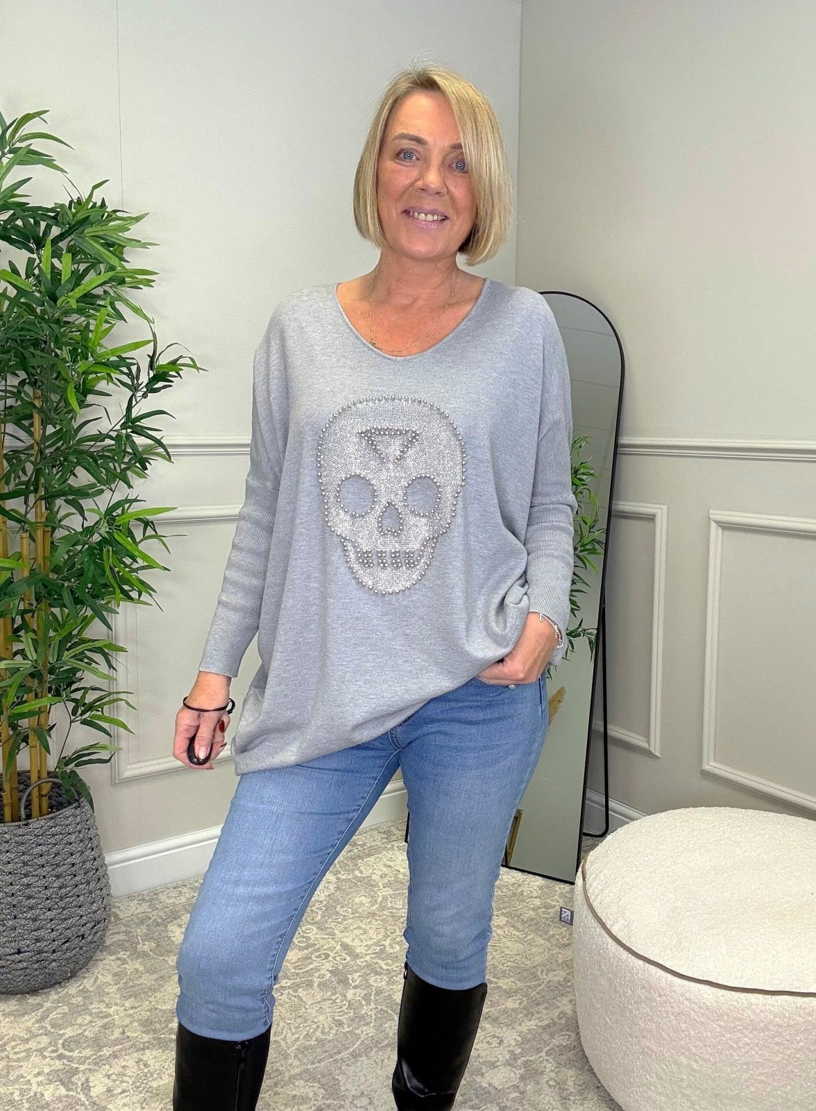 Studded Skull Knit Jumper – One Size 10–20 Grey - Susie's Boutique - | Women's Fashion Online
