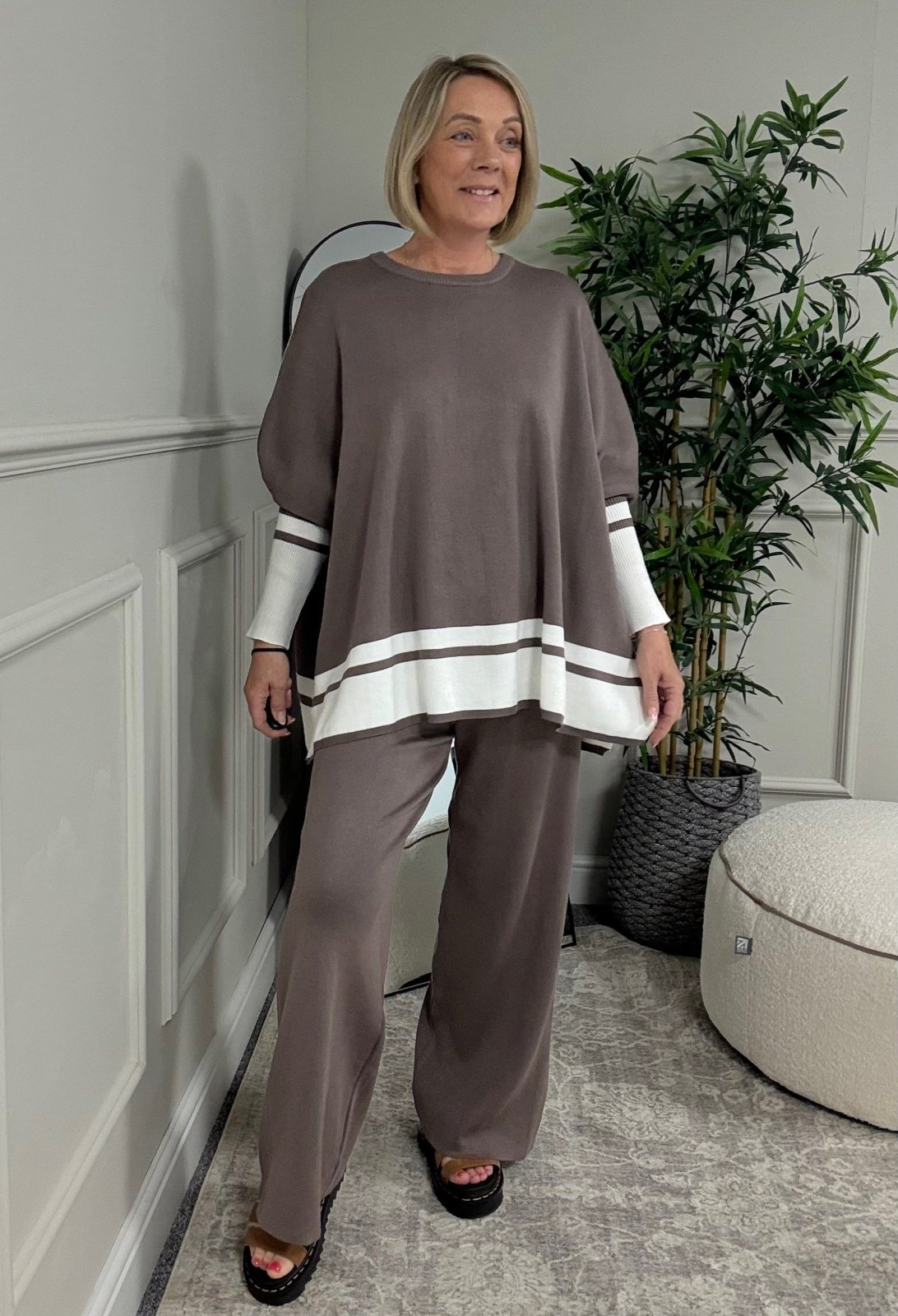Noelle Oversized Two - Piece lounge Set 10 - 20 Mocha - Susie's Boutique - | Women's Fashion Online