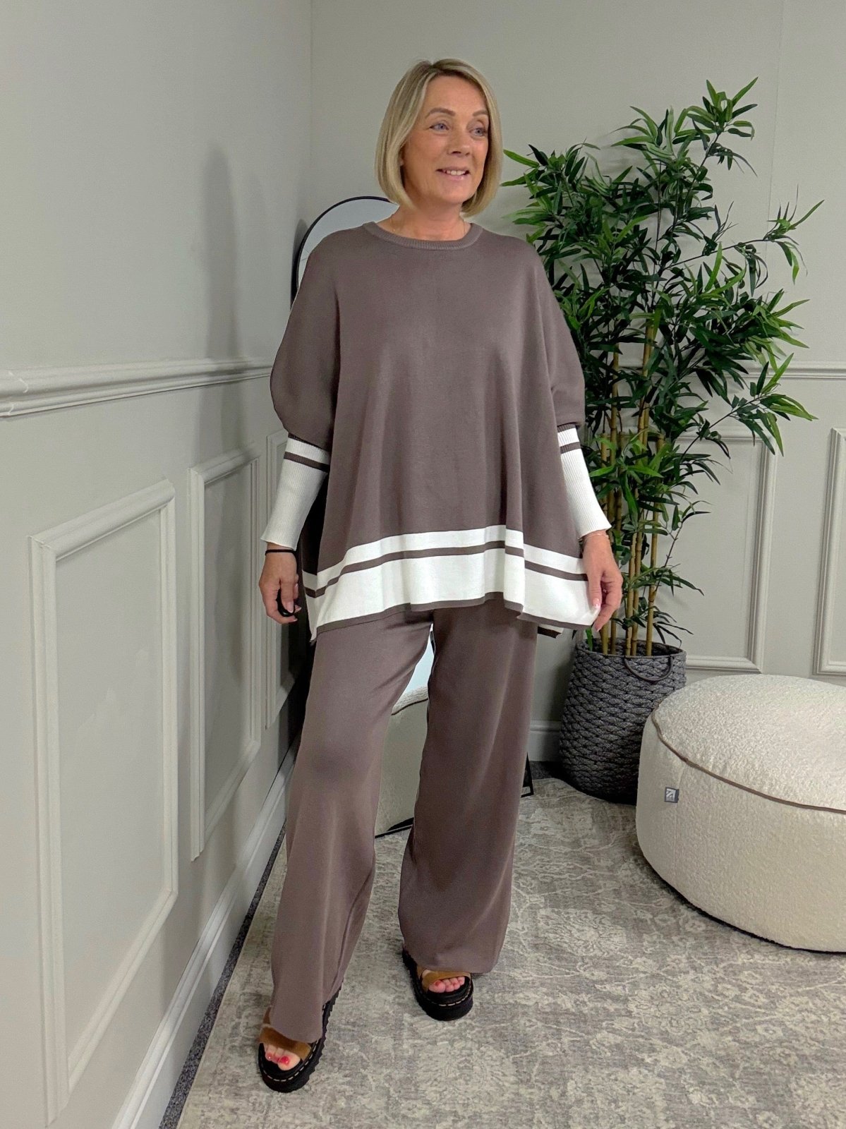 Noelle Oversized Two - Piece lounge Set 10 - 20 Mocha - Susie's Boutique - | Women's Fashion Online