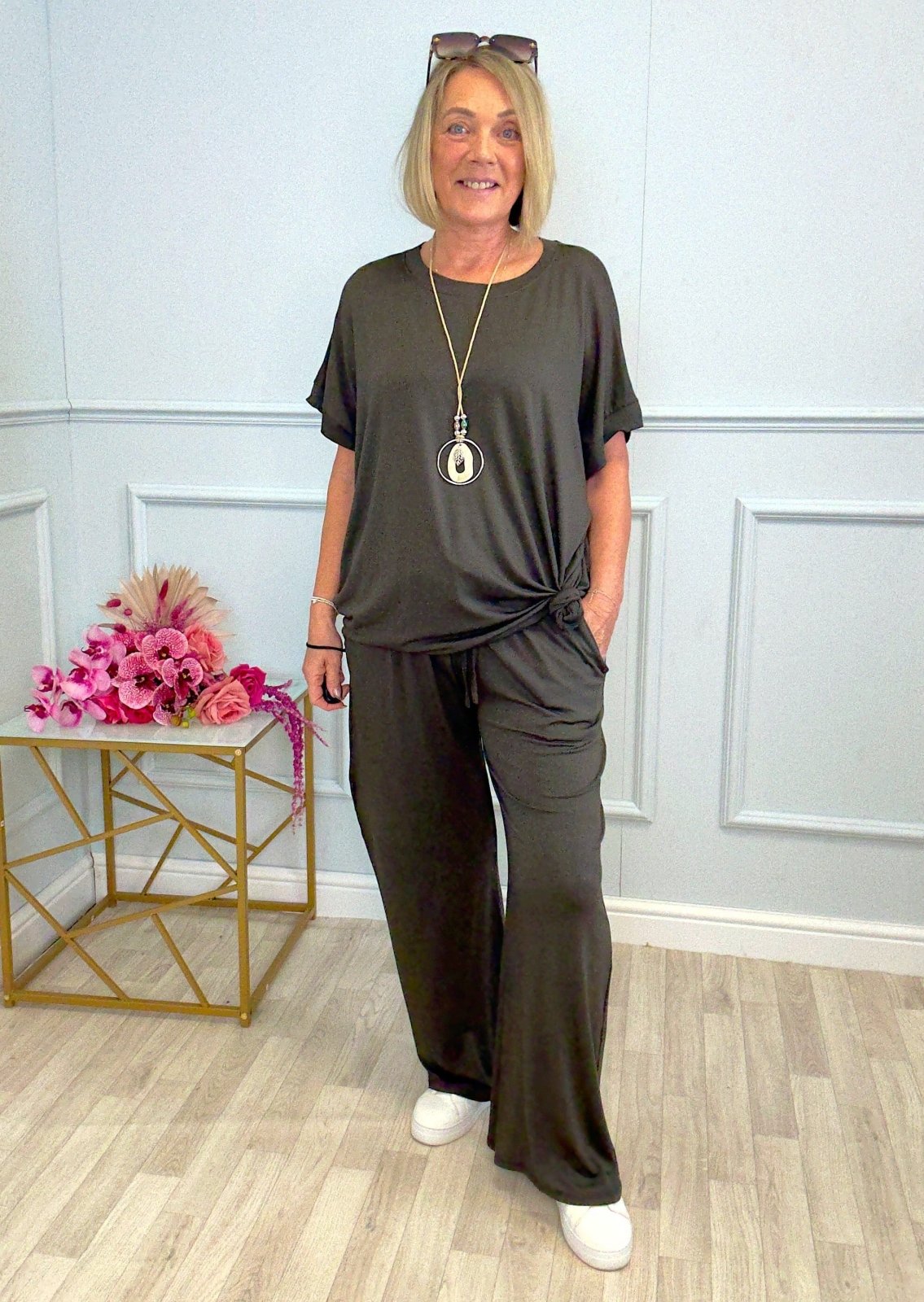 Esra Jersey Lounge Trouser Set with Necklace 10–18 Chocolate - Susie's Boutique - | Women's Fashion Online