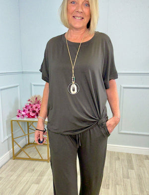 Esra Jersey Lounge Trouser Set with Necklace 10–18 Chocolate - Susie's Boutique - | Women's Fashion Online