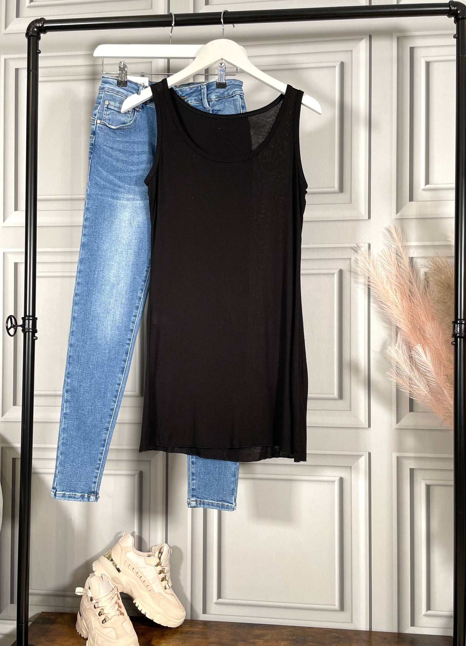 Longline Layering Stretch Vest 8-16 - Susie's Boutique