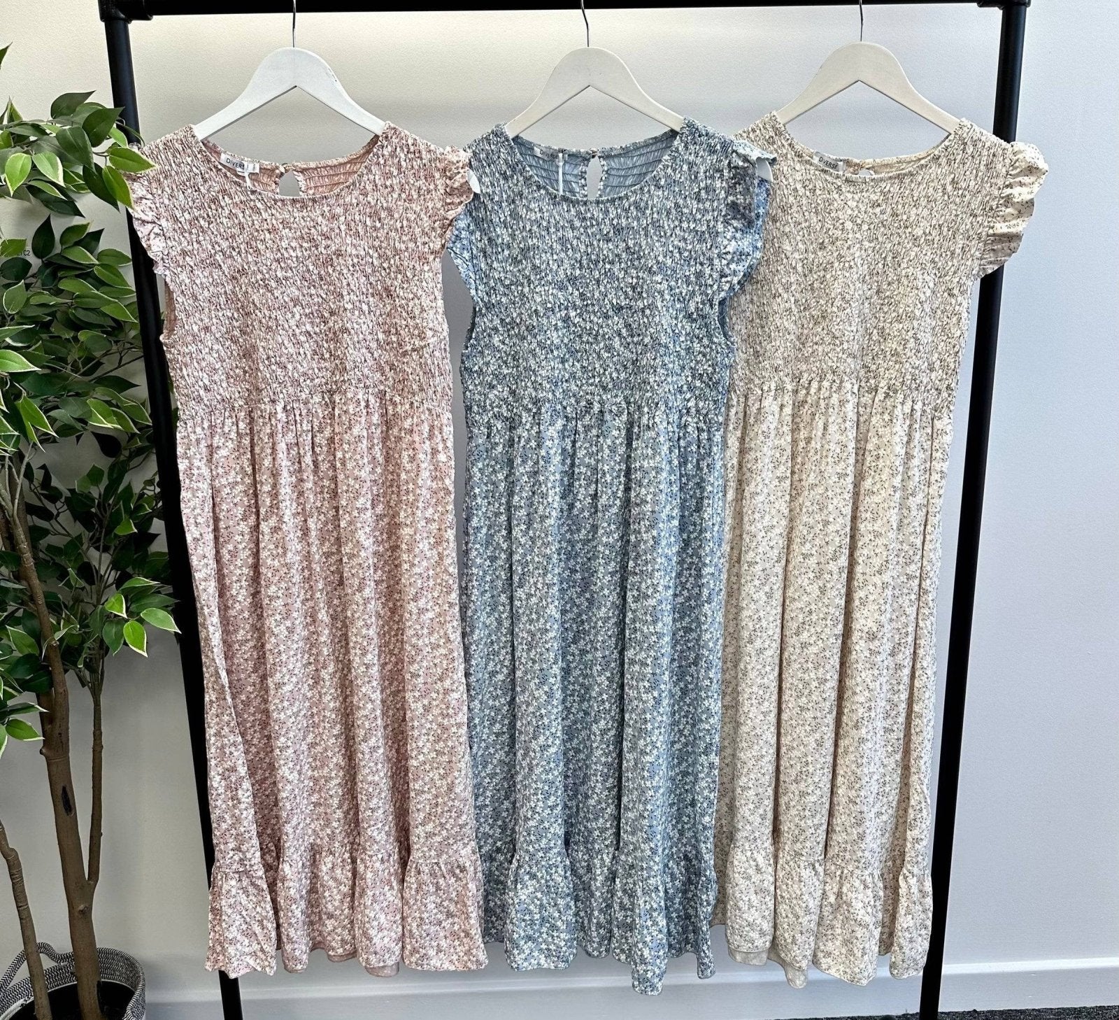 Irina Ditsy Print Midi Dress 8 - 16 Sage - Susie's Boutique - | Women's Fashion Online