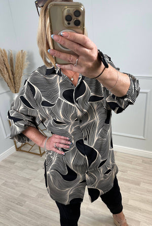 Jacey Wave Print Oversized Shirt sized  8-20 NO RETURNS ON SALE ITEMS